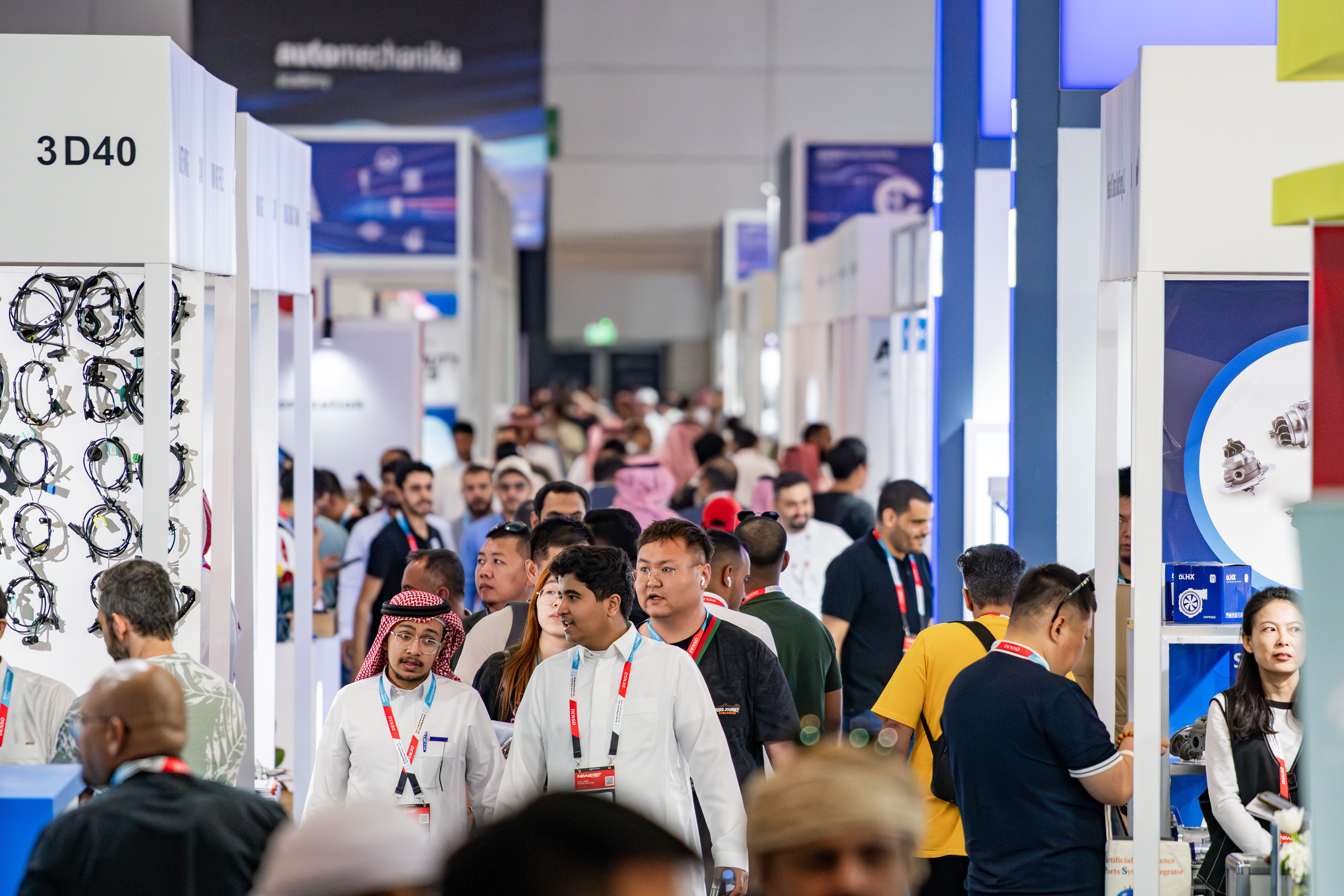 Automechanika Riyadh - Crowd