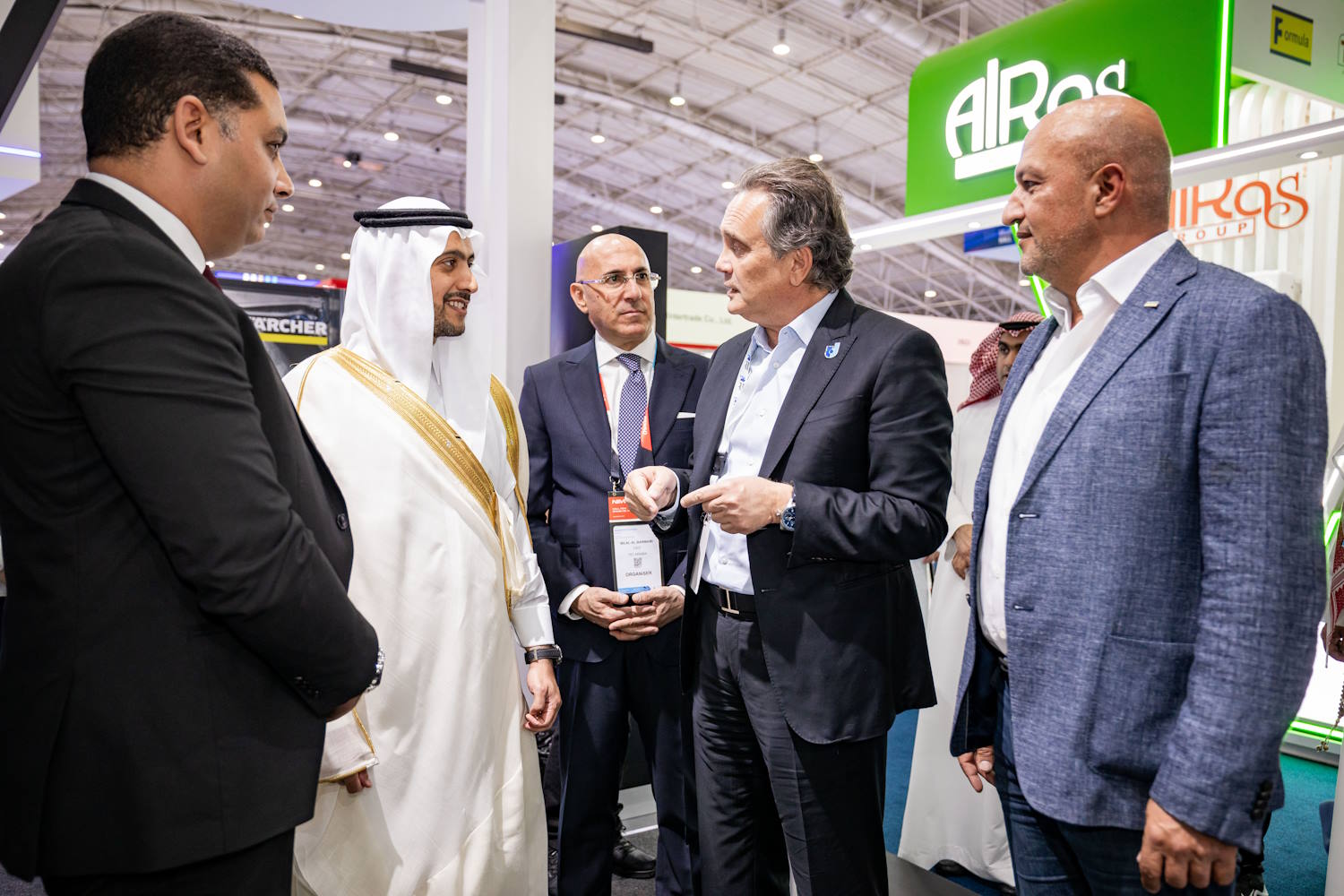 Automechanika Riyadh - Crowd